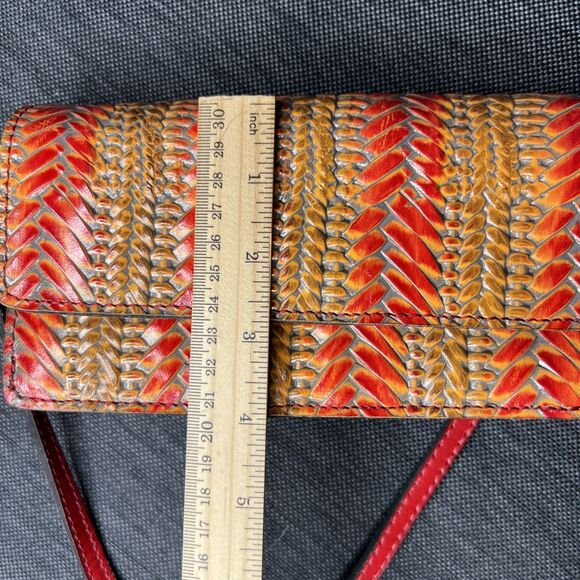 Patricia Nash NWT Balloi Wicker Embossed Crossbody Convertible Bag Red Yellow - Picture 9 of 9